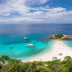 Raya Noi Island