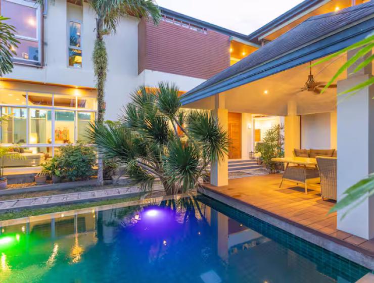 #V153 Santi villa- Ultimate Tropical Getaway with Private Pool & BBQ!