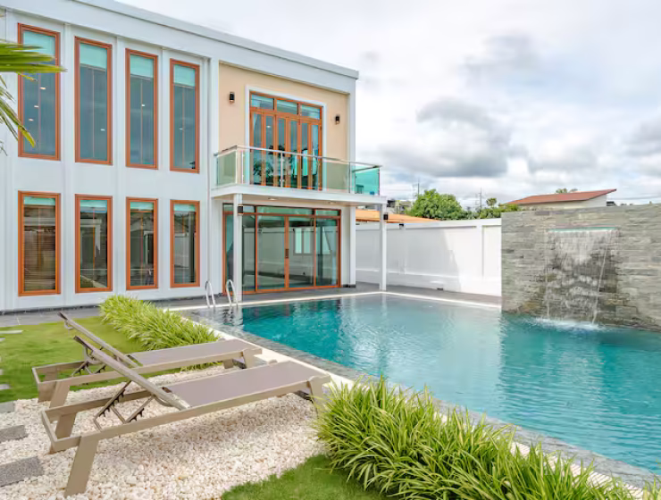 #V154 Benz 3BR- Built 17/12/2024 Great Villa Beautiful