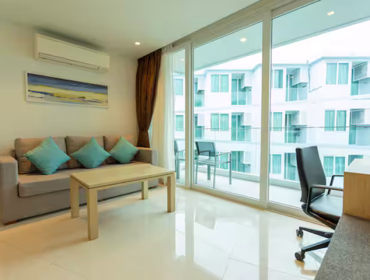 #C115 Beach front 5305