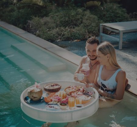 Floating Breakfast Package