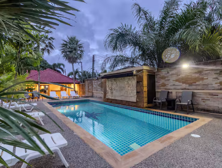 #V247 Ava’s Resort